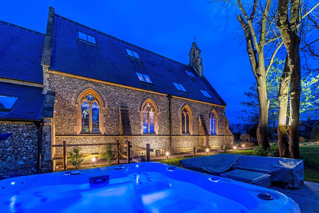 Additional image 11 of 8 bed detached house to rentChurch Lane, Grazeley, Reading RG7