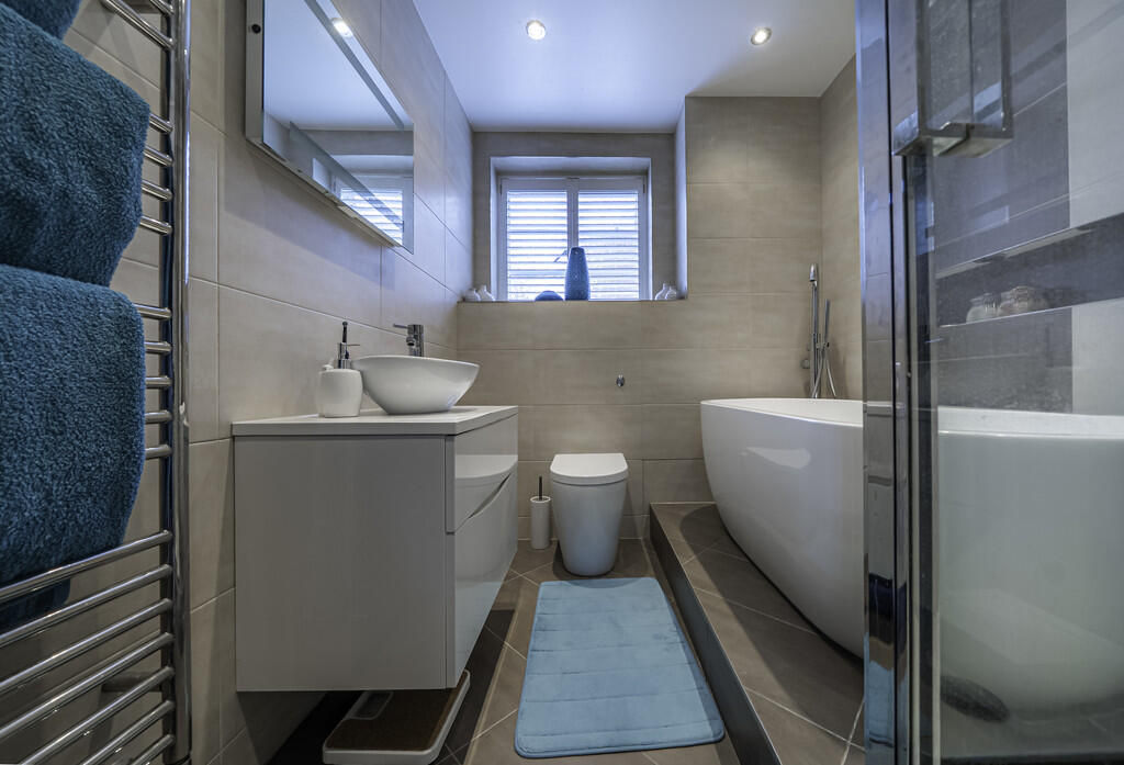 Additional image 11 of Viceroy Close, Edgbaston, Birmimgam B5