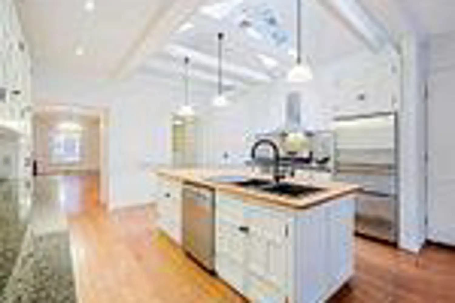 Additional image 8 of 26 Summerhill Avenue