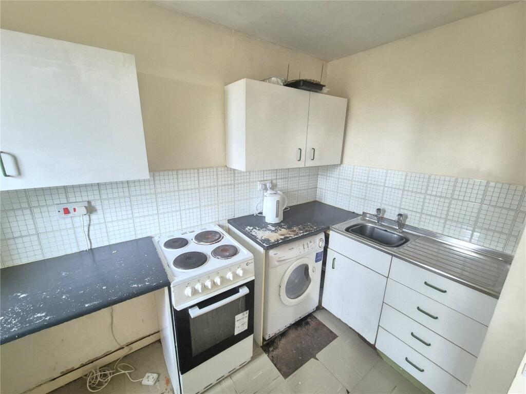 Additional image 6 of Willmore Grove, Birmingham, West Midlands, B38