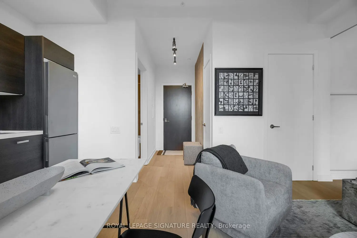 Additional image 3 of 11 Charlotte Street 606