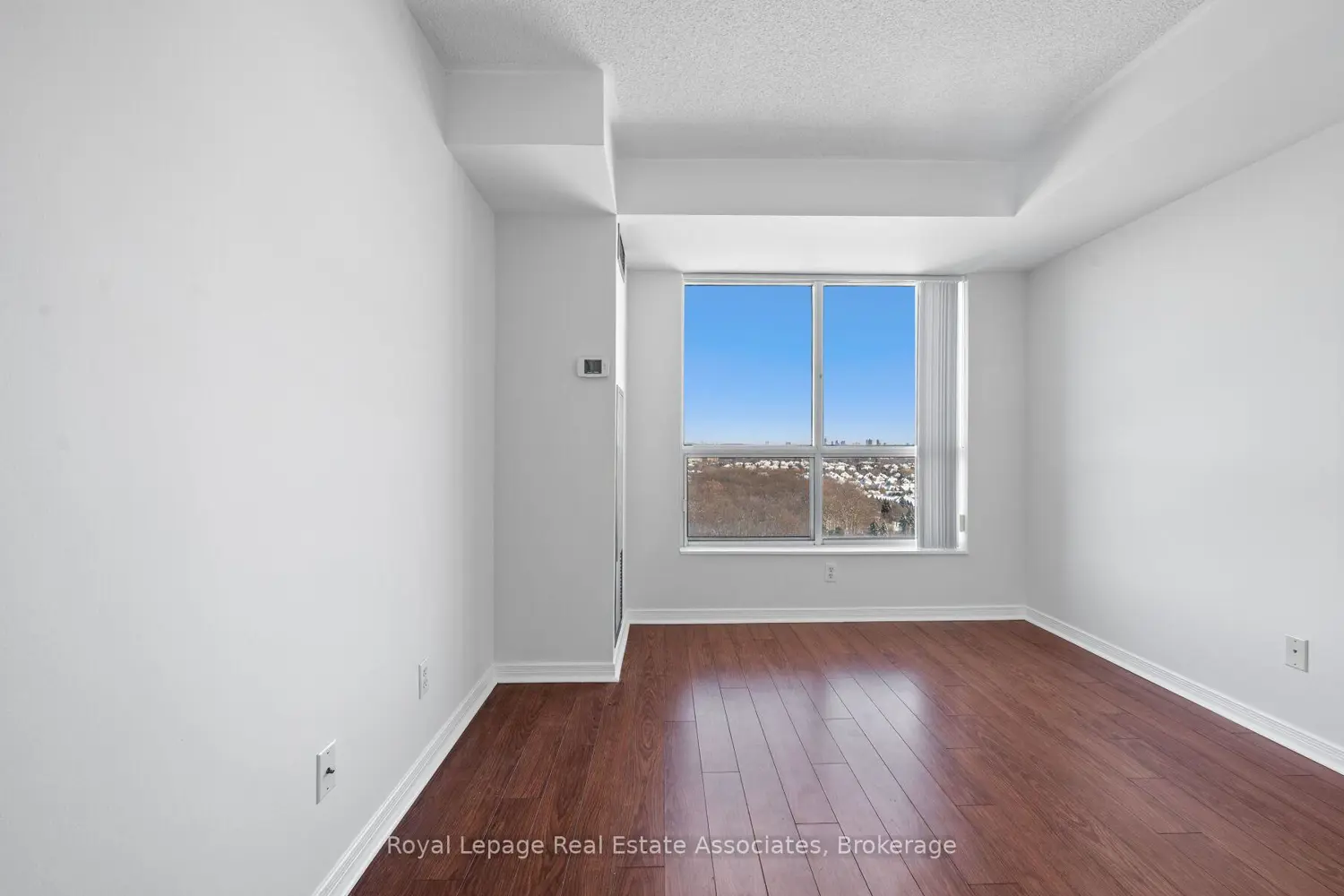 Additional image 9 of 2545 Erin Centre Boulevard 1713