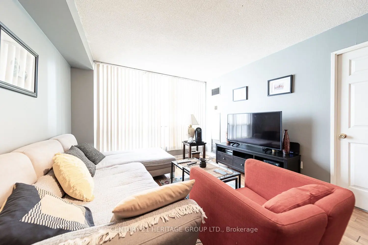 Additional image 6 of 101 Subway Crescent 1601