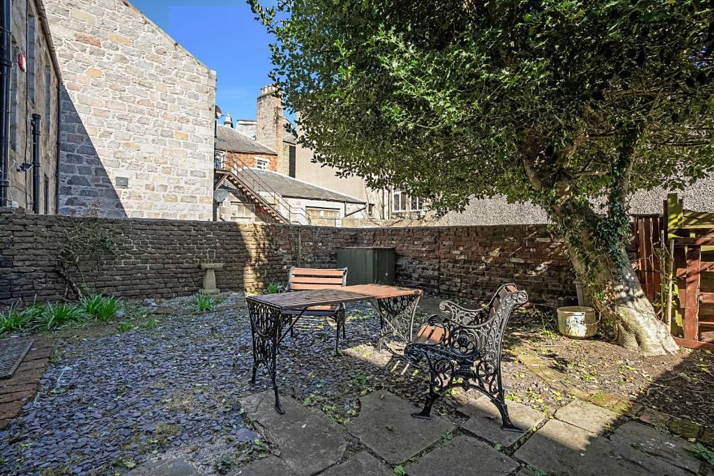Additional image 5 of 5 bed town house to rentNorth Silver Street, Aberdeen AB10