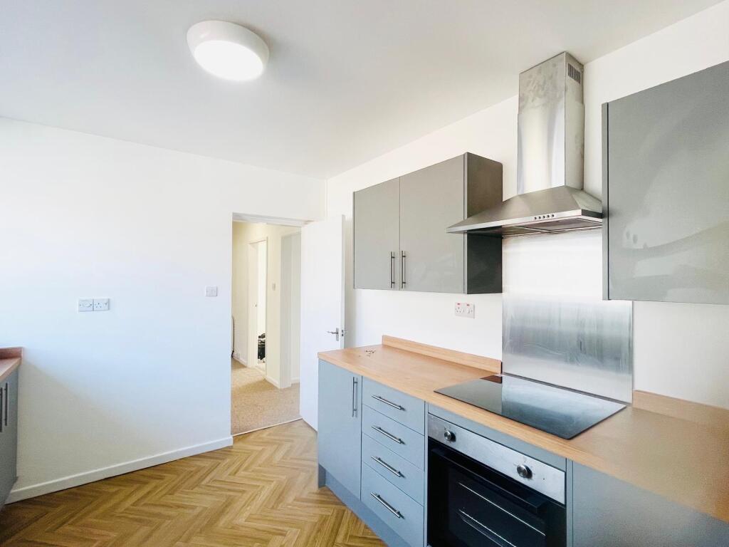 Matthew Court, Hawthorn Road