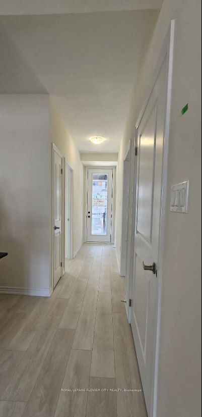 Additional image 3 of 52-70 Knotsberry Circle, Brampton, ON, L7A 0S2