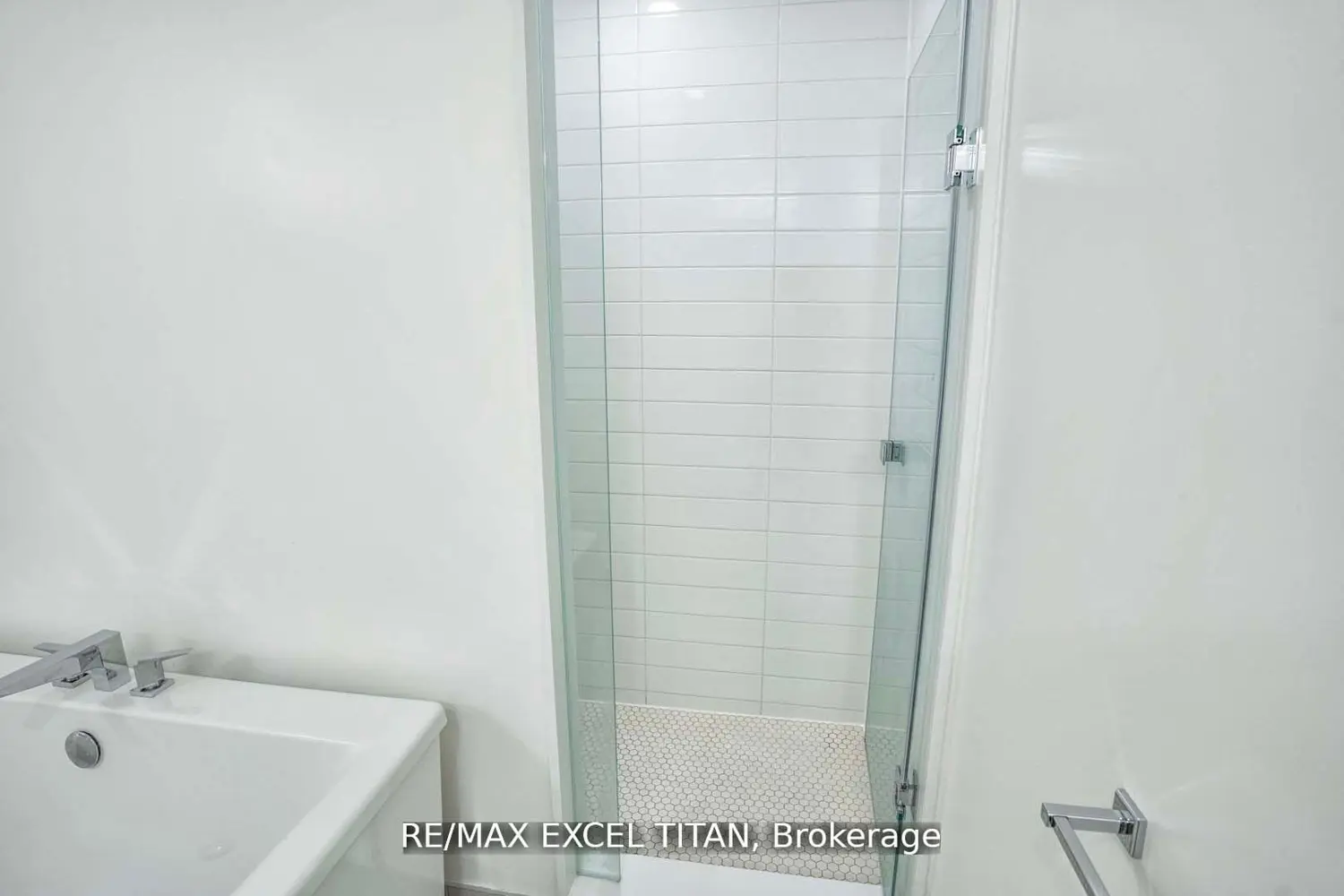 Additional image 13 of 20 Lombard Street 4506