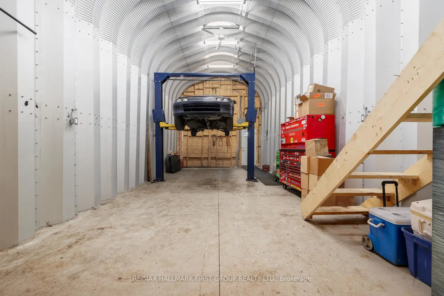 Additional image 9 of 6386 Bluebird Street