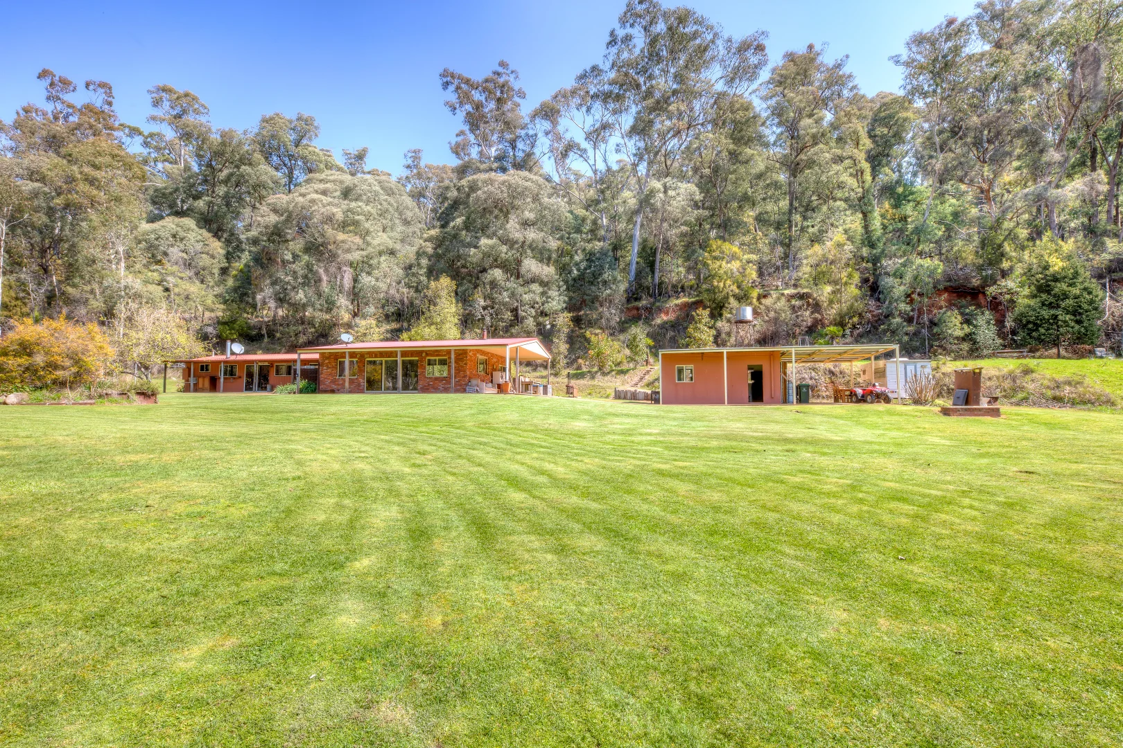 Additional image 3 of 42 Goldie Spur Track, Bright VIC 3741