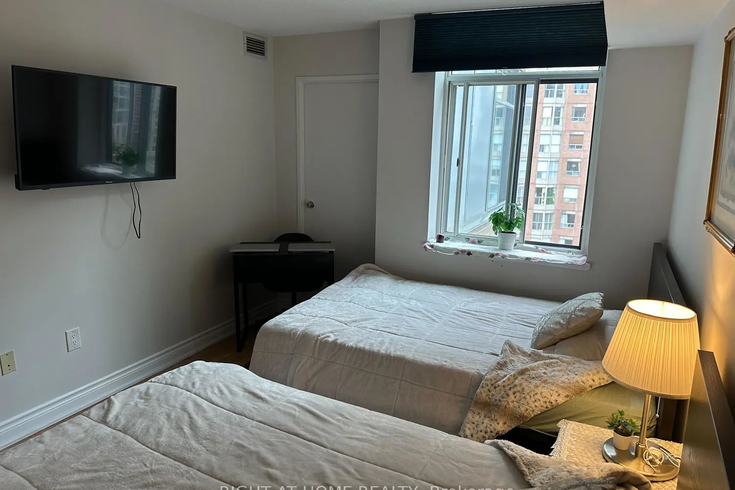 Additional image 12 of 300 Webb Drive 1406