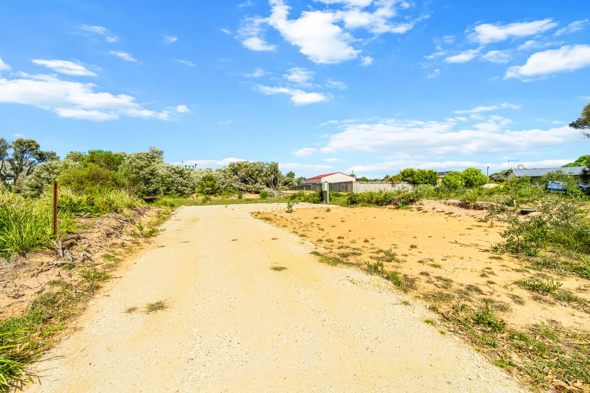 21 Ocean Court, Golden Beach VIC 3851