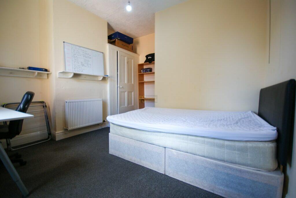 Additional image 5 of Pershore Road, Selly Park, Birmingham, B29 7EN