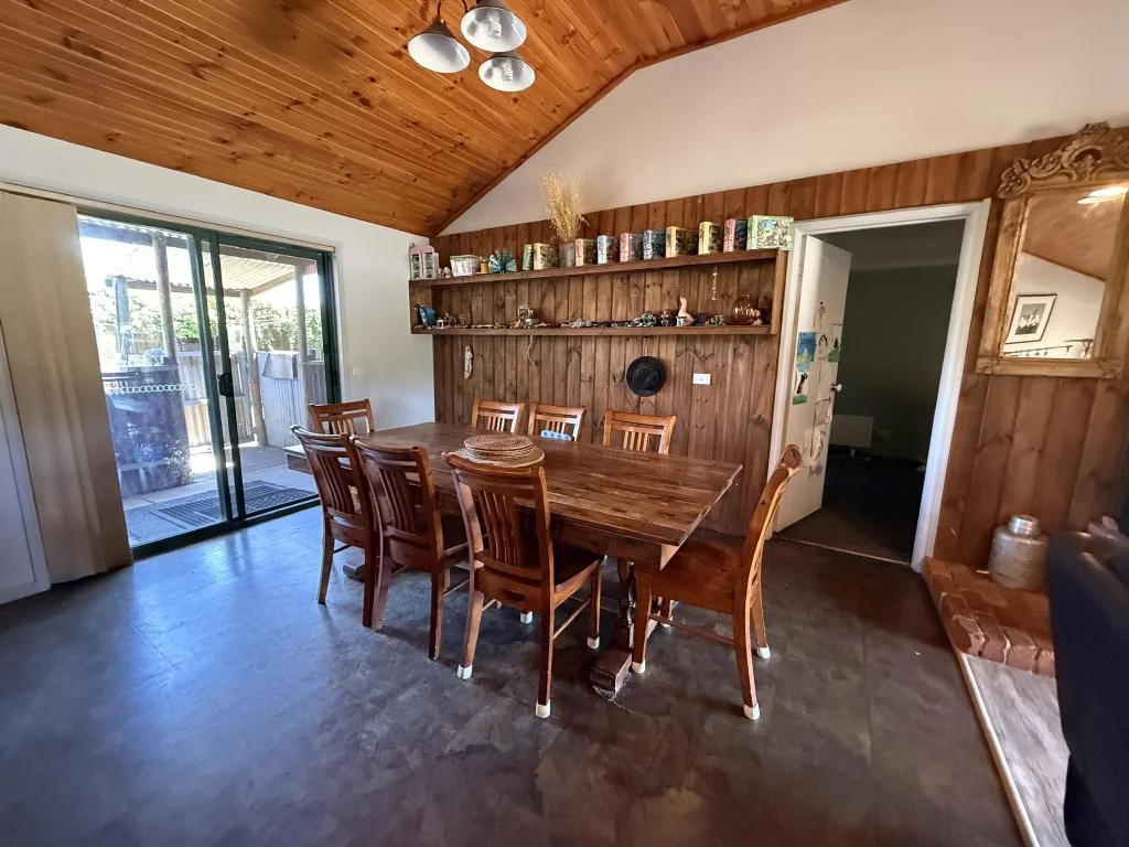 Additional image 7 of 120 Jerilderie Street, Jerilderie NSW 2716