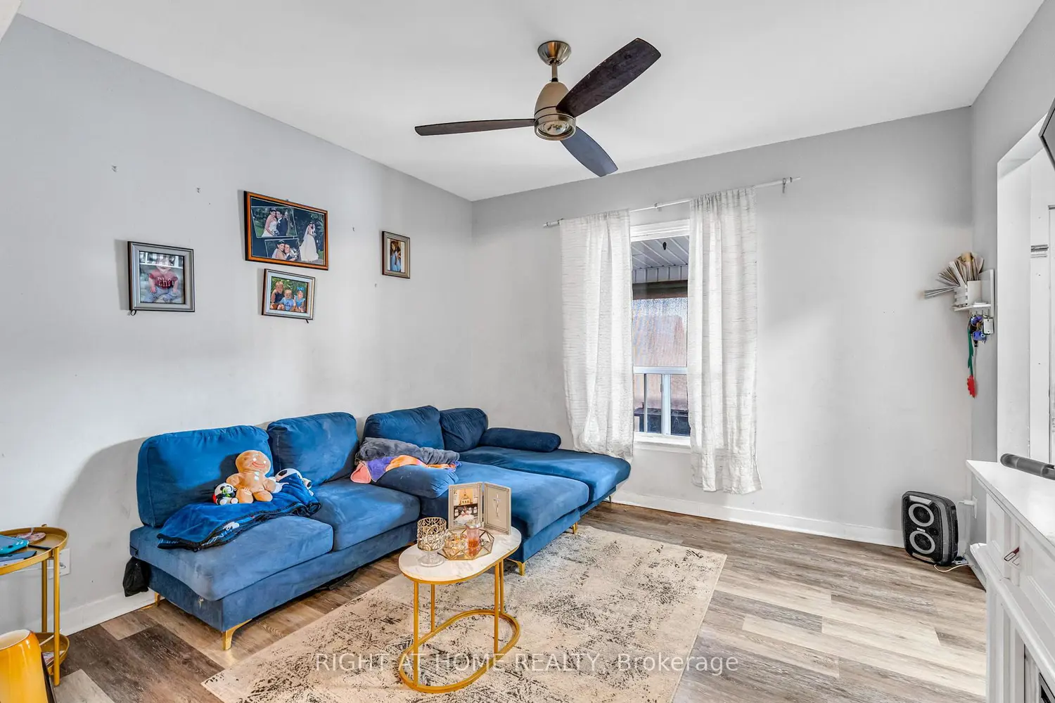 207 Lottridge Street