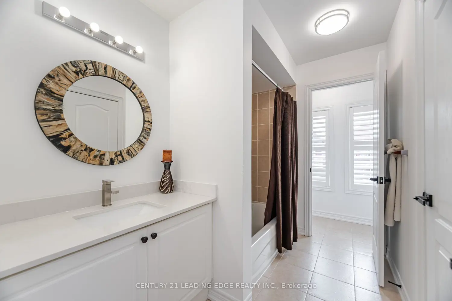 Additional image 11 of 34 Royal Links Circle