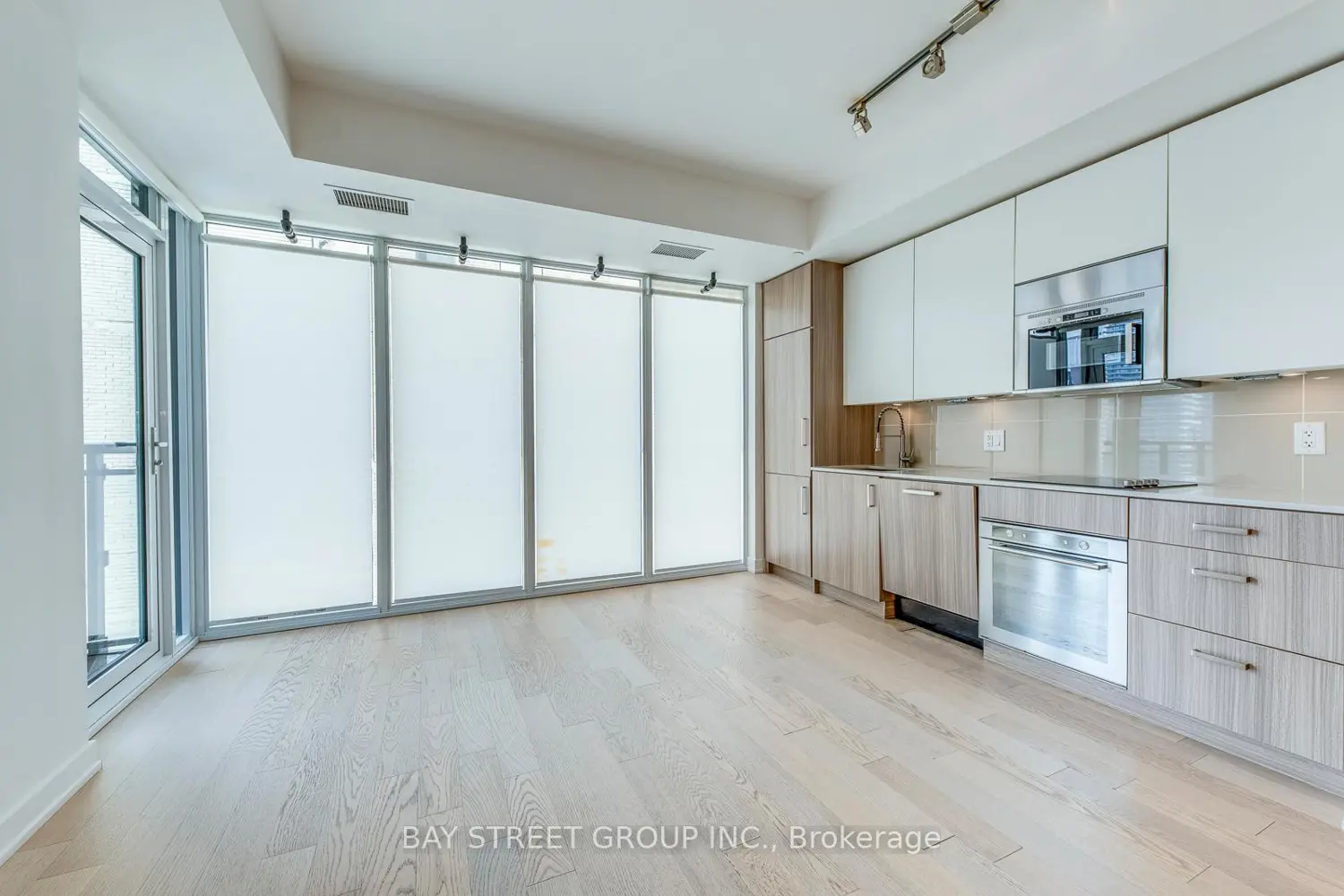 Additional image 16 of 17 Dundonald Street 1601