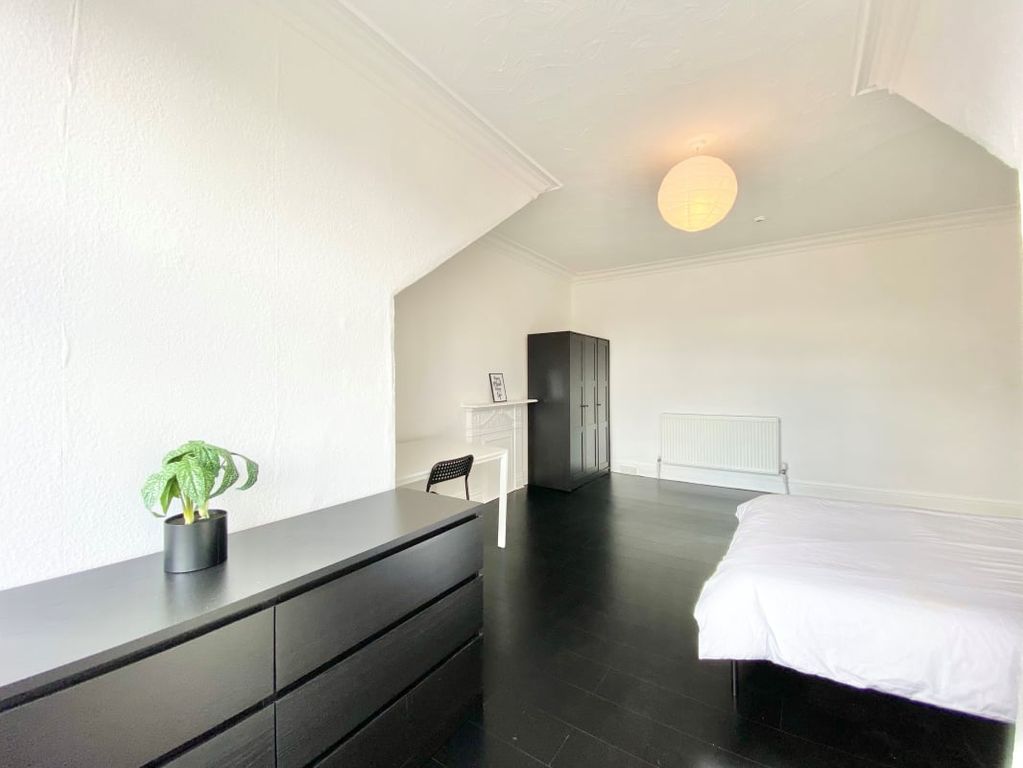 Additional image 6 of 7 bed flat to rentRuthven Street, Glasgow G12