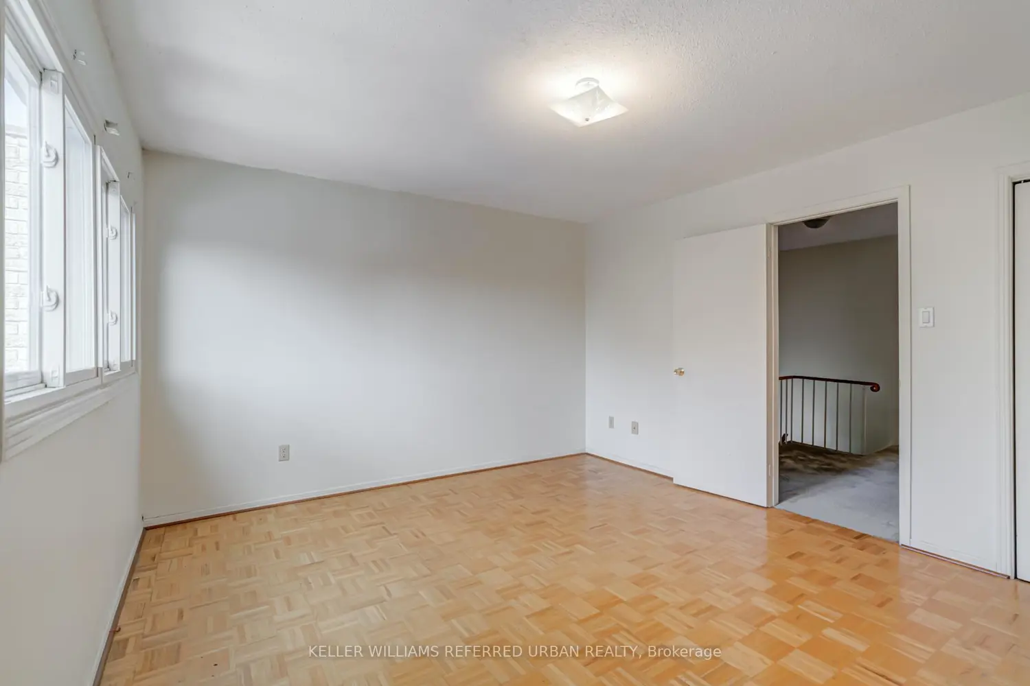 Additional image 10 of 653 Village Parkway 18