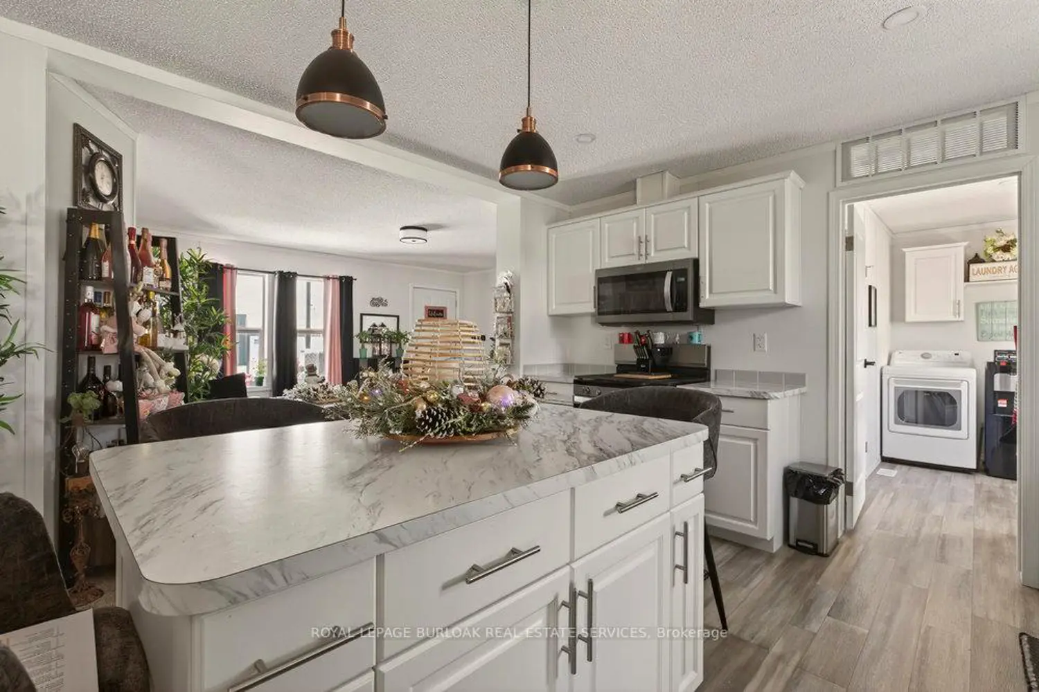 Additional image 3 of 29 Hickory Hollow