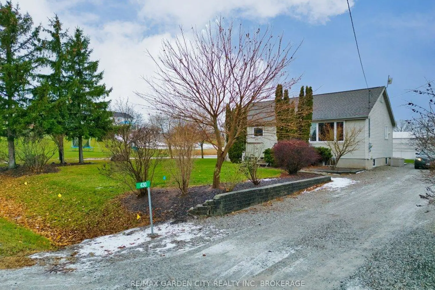 430 Concession 7 Road