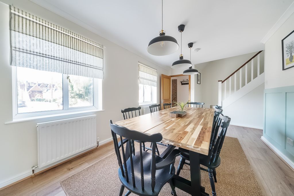 Additional image 5 of 4 bed flat to rentSouthgate Villas, St. James Lane, Winchester SO23