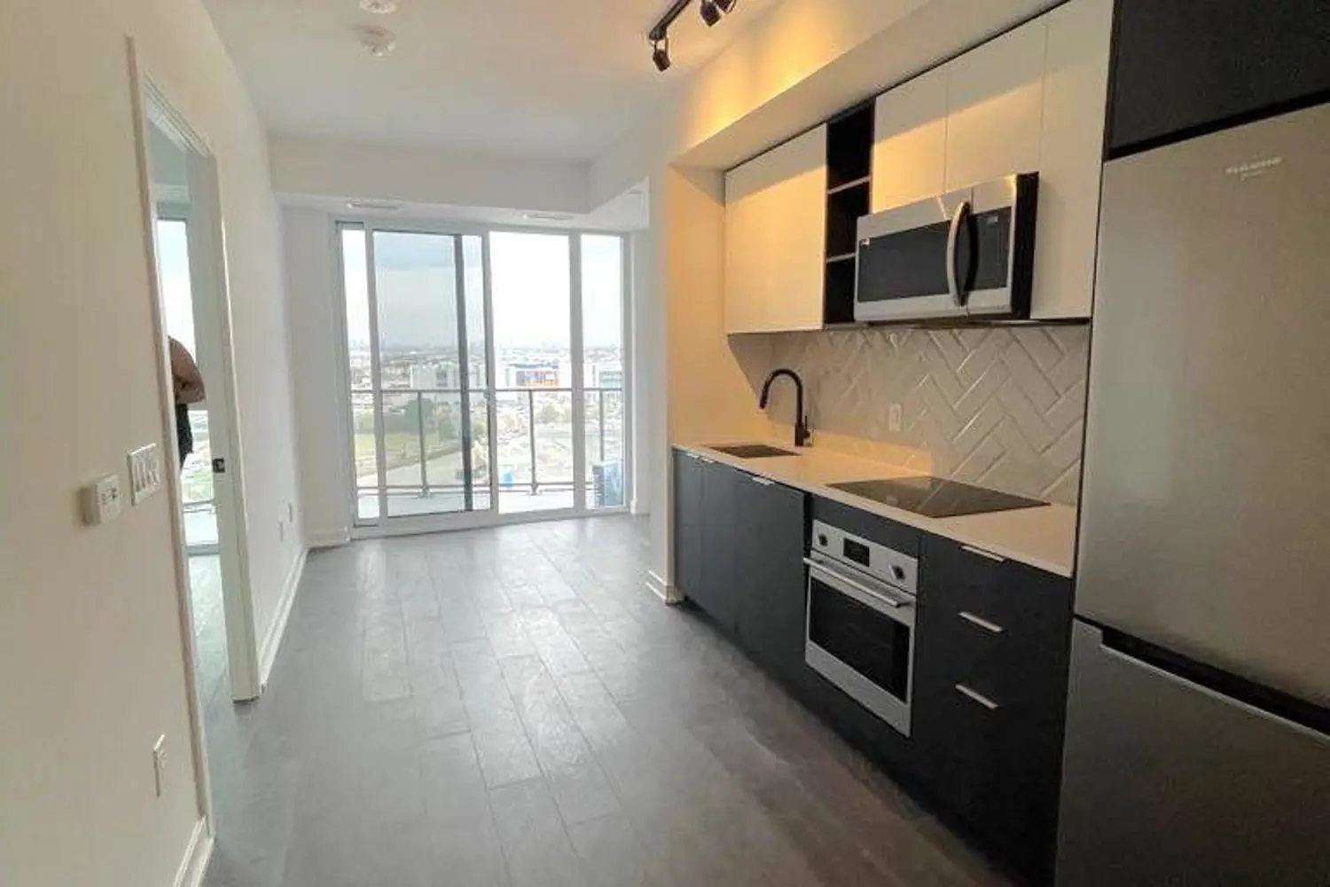 Additional image 9 of 36 Zorra Street 1101