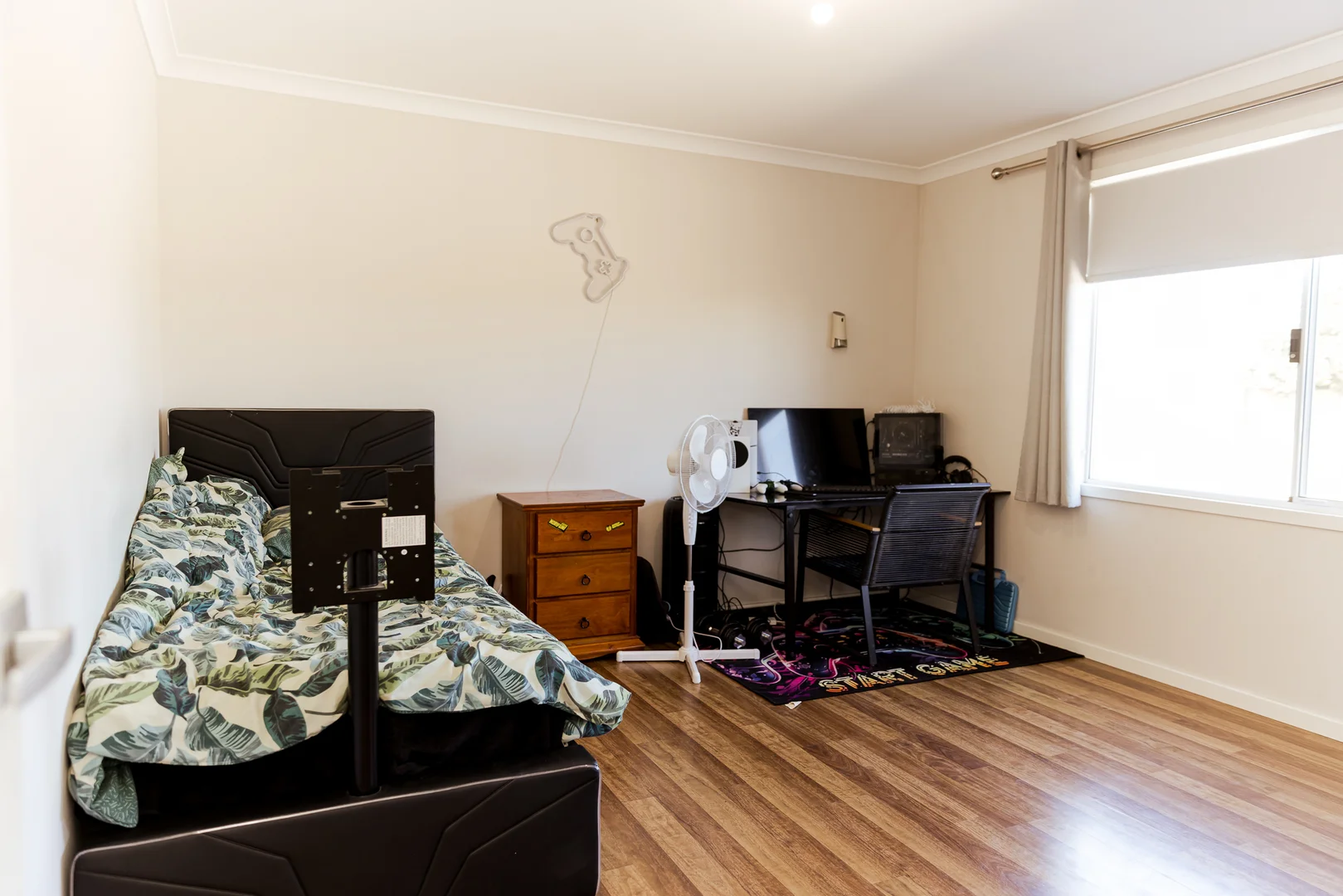 Additional image 13 of 2 Cummings Street, Merredin WA 6415