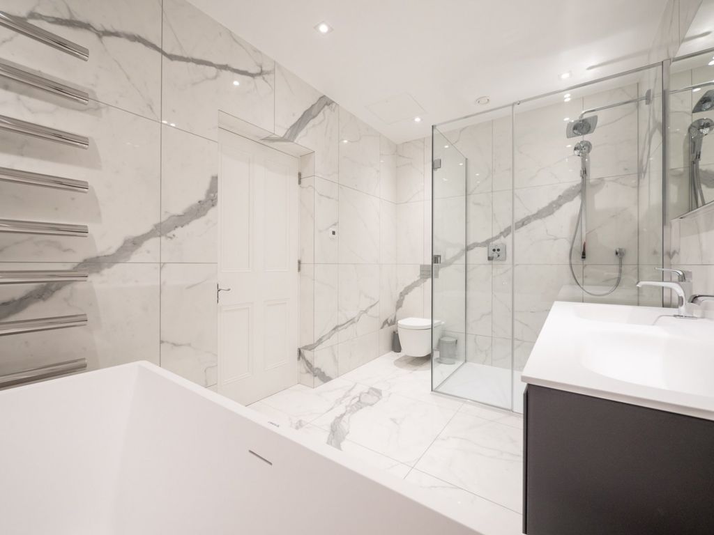 Additional image 15 of 4 bed flat to rentBelgrave Crescent, Edinburgh EH4