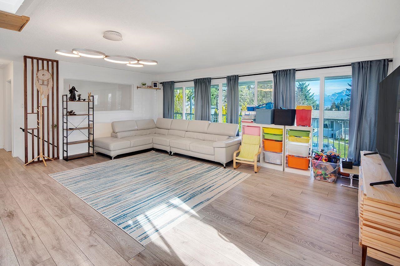 Additional image 3 of 2132 Anita Drive, Port Coquitlam, BC, V3C 1H3