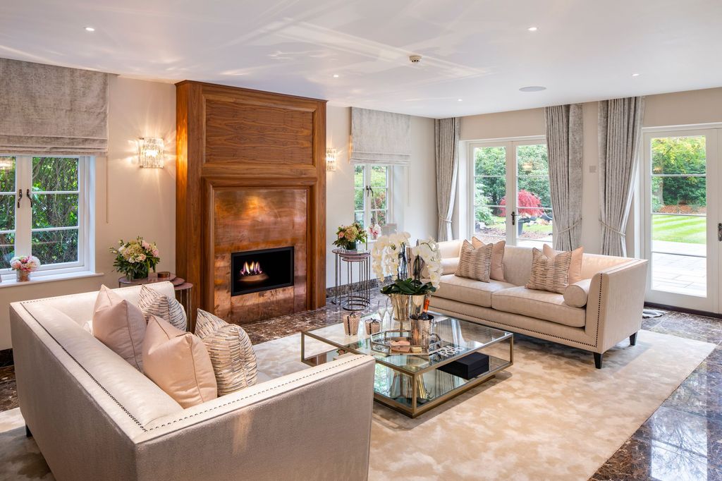 Additional image 13 of 6 bed detached house to rentStoke Wood, Stoke Poges SL2