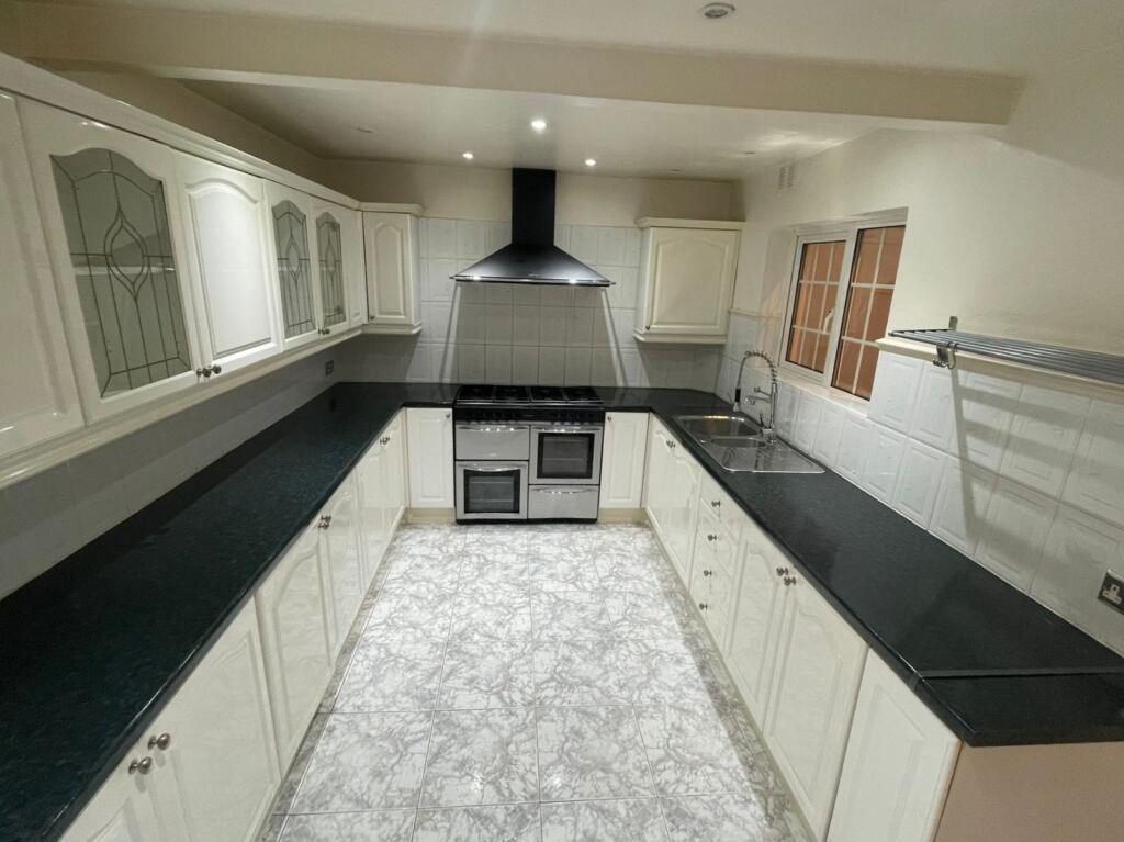 Additional image 4 of Tinkers Farm Road, Birmingham, West Midlands, B31