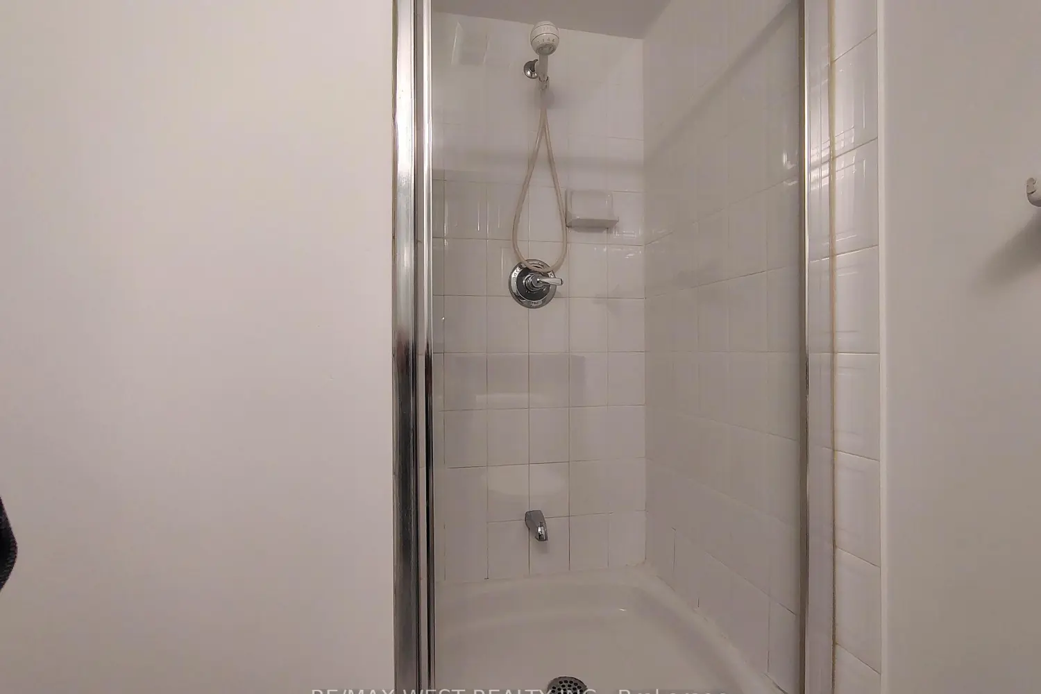 Additional image 2 of 1 Elm Drive 1301