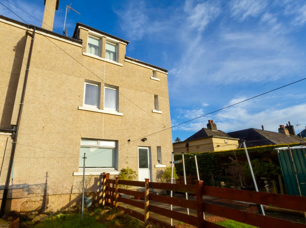 Additional image 3 of 2 bed flat to rentLomond Avenue, Renfrew PA4