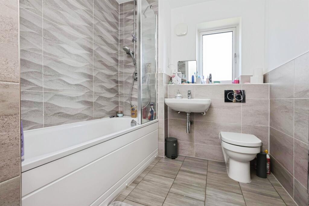 Additional image 15 of New House Farm Drive, Northfield, Birmingham