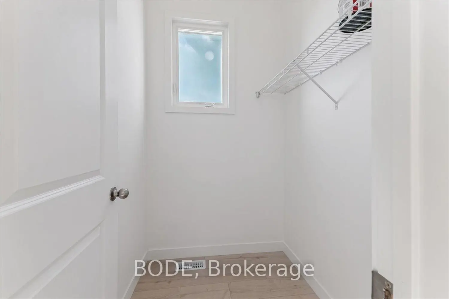 Additional image 4 of 40 Oak Forest Common