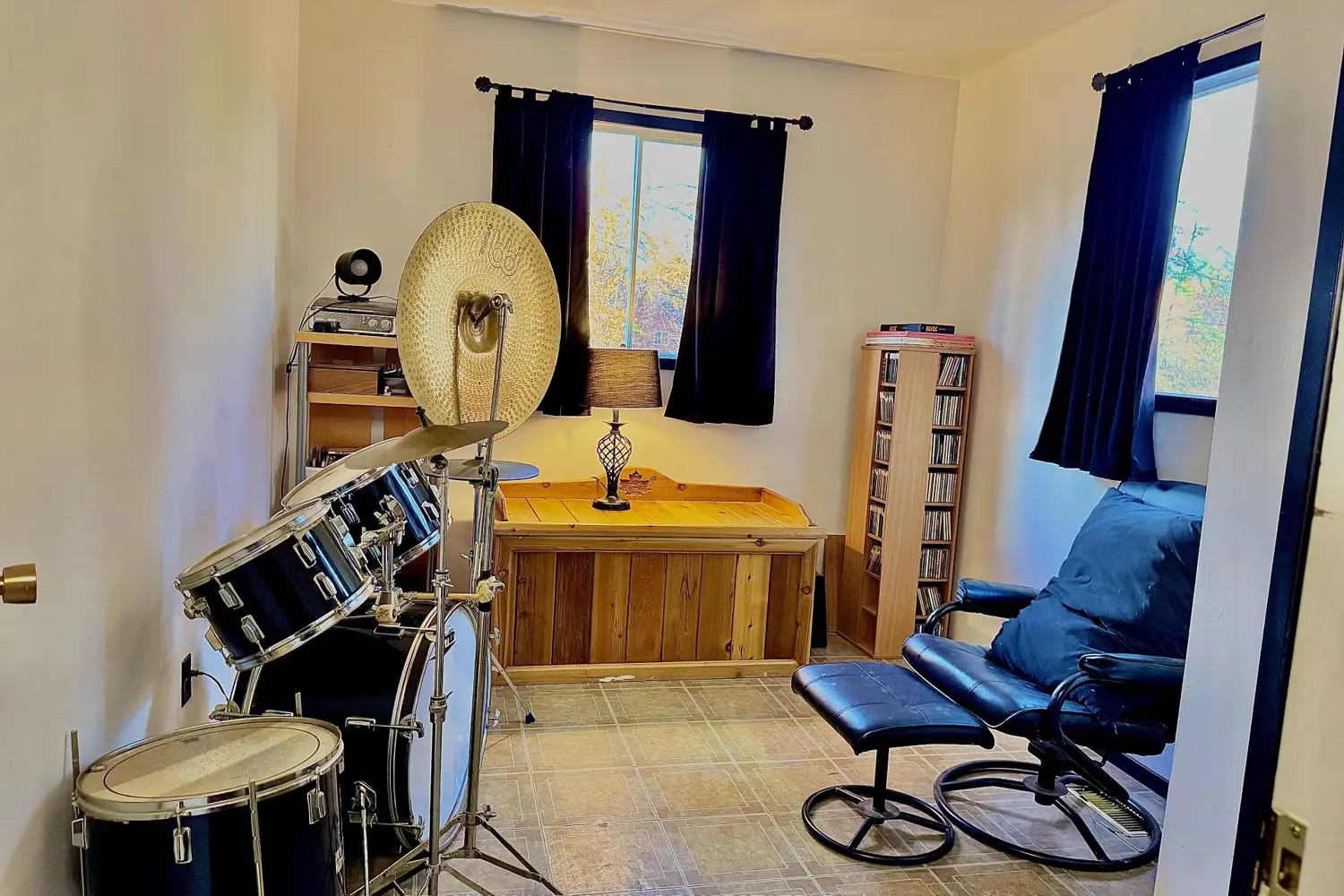 Additional image 9 of 3741 Cedar Rapids Drive