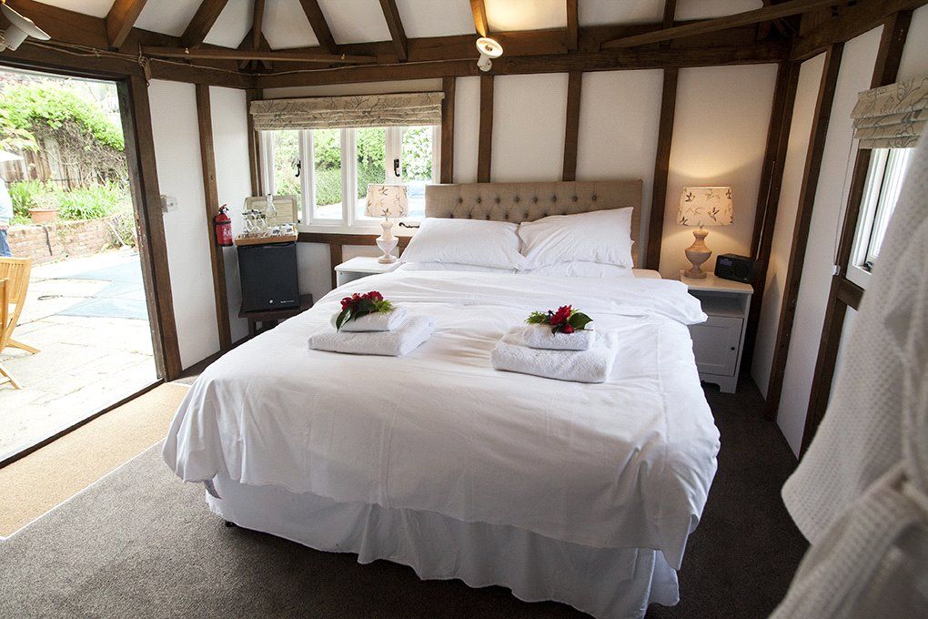Additional image 7 of 4 bed detached house to rentSouthend, Henley-On-Thames, Oxfordshire RG9