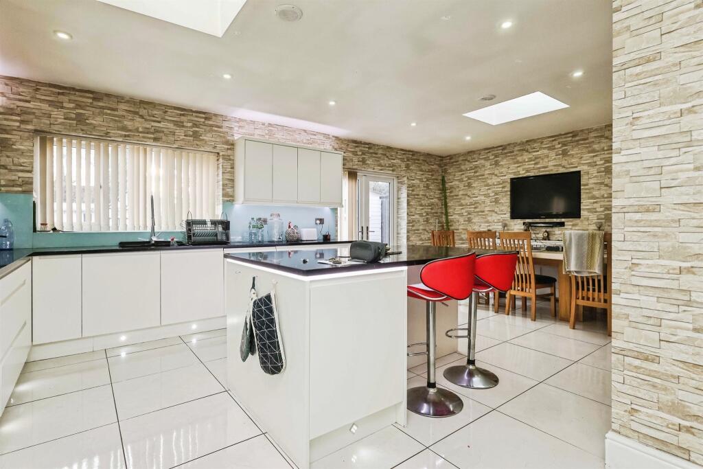 Additional image 4 of Victoria Road, Acocks Green, Birmingham