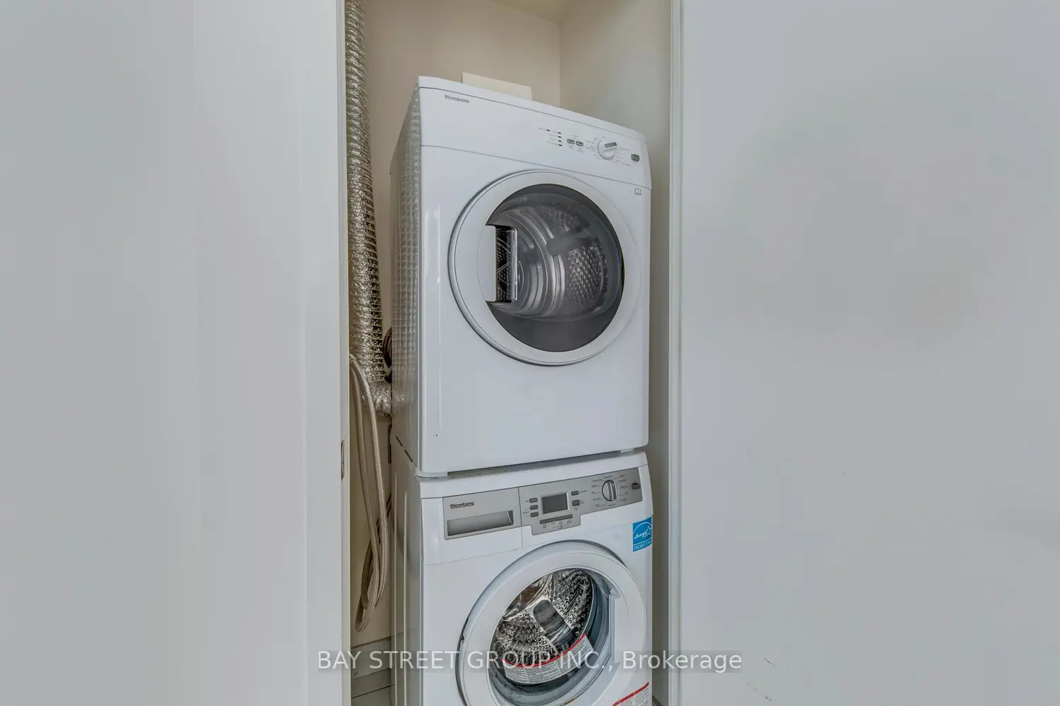 Additional image 19 of 17 Dundonald Street 1601