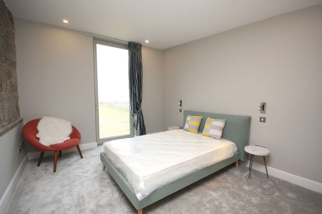 Additional image 18 of 6 bed detached house to rentLauriston Farm Road, Edinburgh EH4