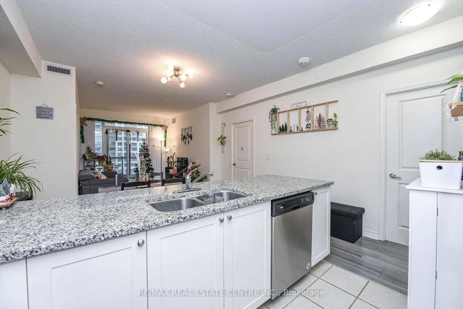 Additional image 6 of 349 Rathburn Road 507