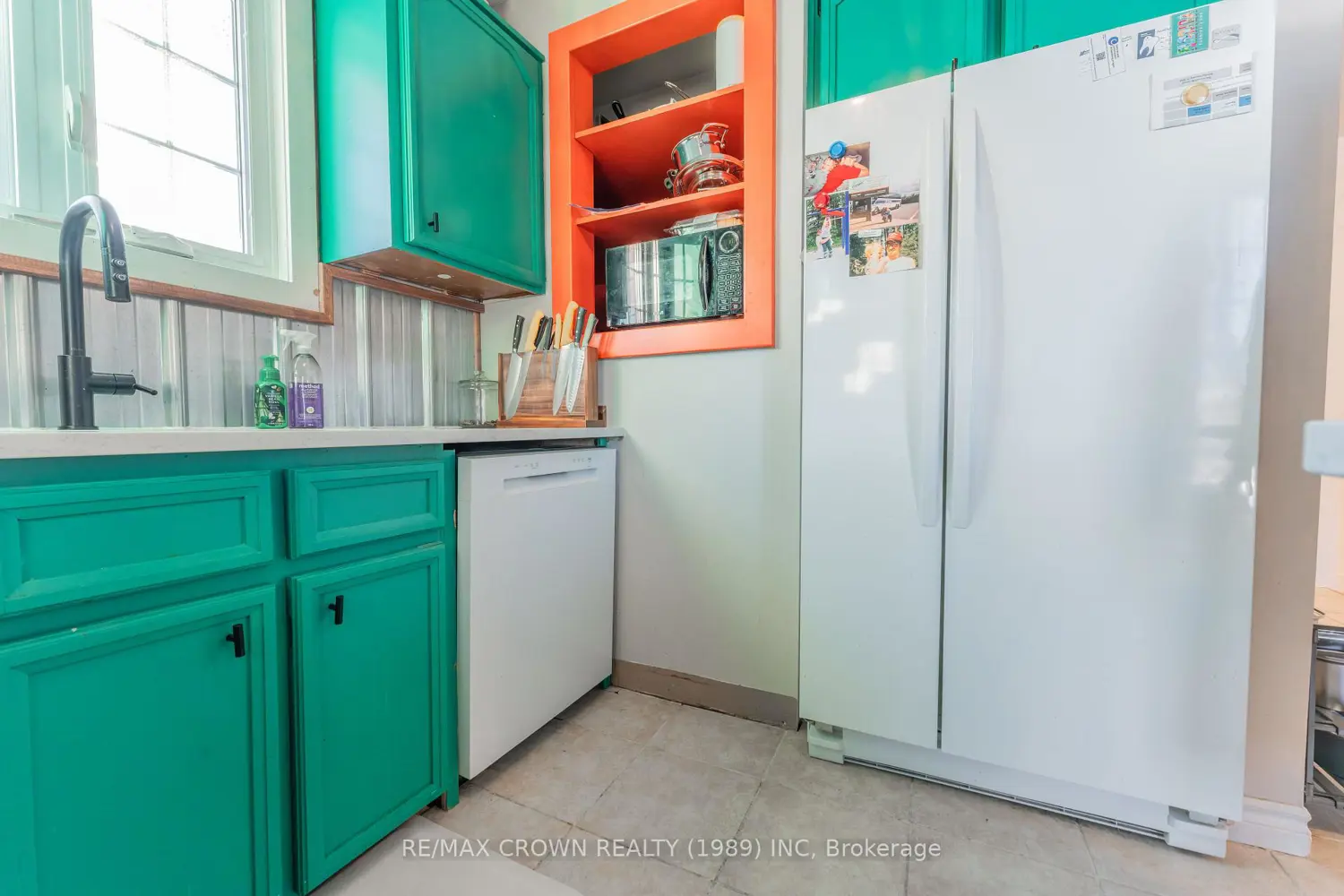 Additional image 2 of 17 Champlain Crescent