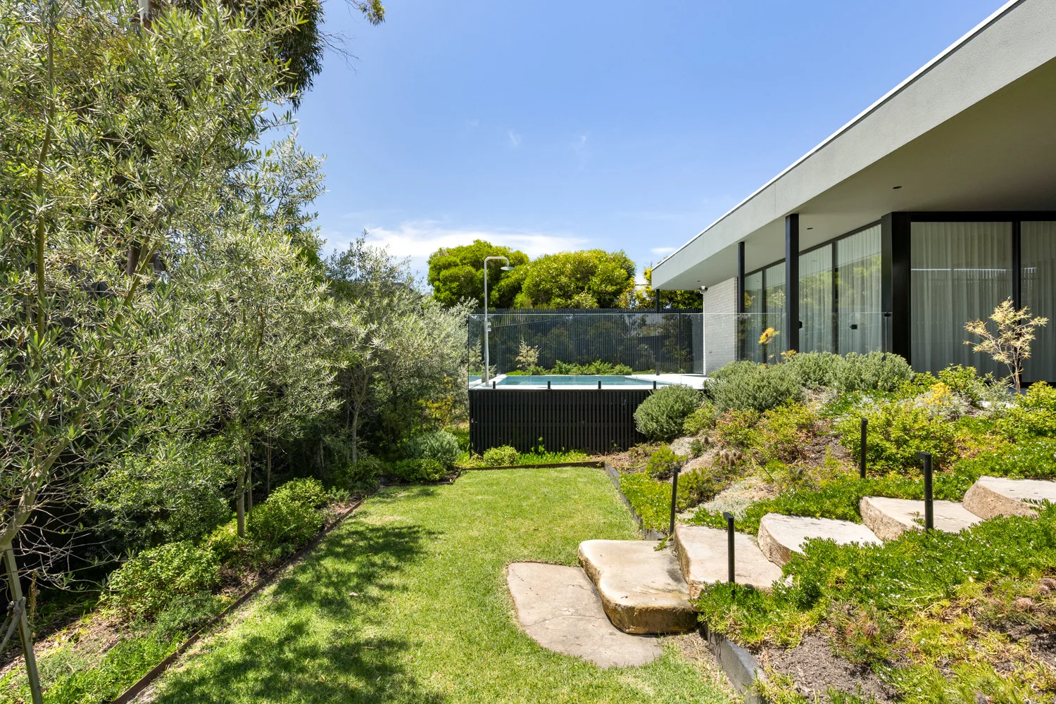 Additional image 15 of 2/33 Bay Road, Mount Martha VIC 3934