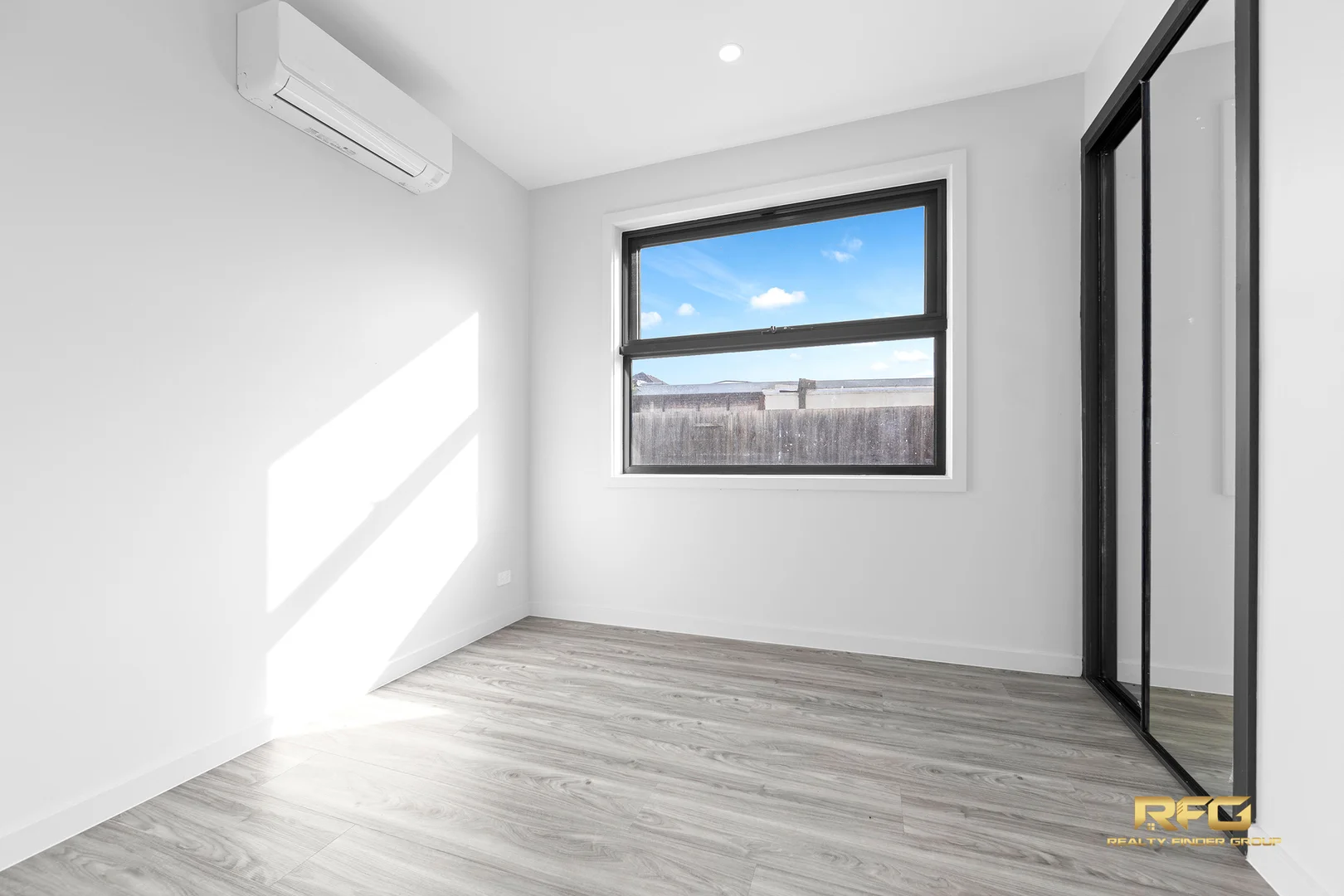 Additional image 24 of 19 Compton Parade, Sunshine North VIC 3020