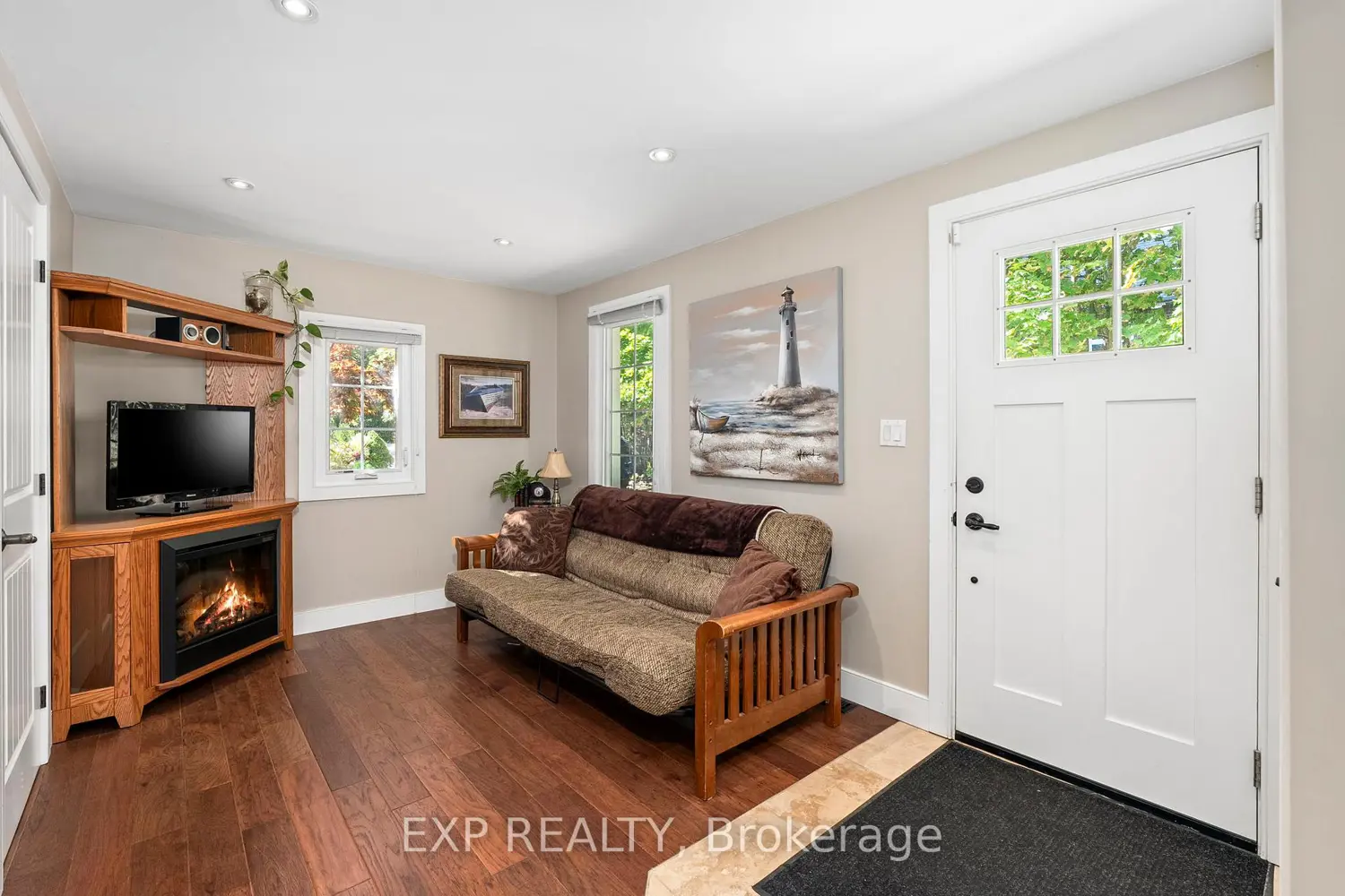 Additional image 5 of 21 Pinery Lane