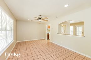 Additional image 4 of 523 Pinehurst Blvd, San Antonio, TX, 78221