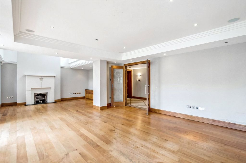 Additional image 7 of 3 bed flat to rentCharters Road, Ascot, Berkshire SL5