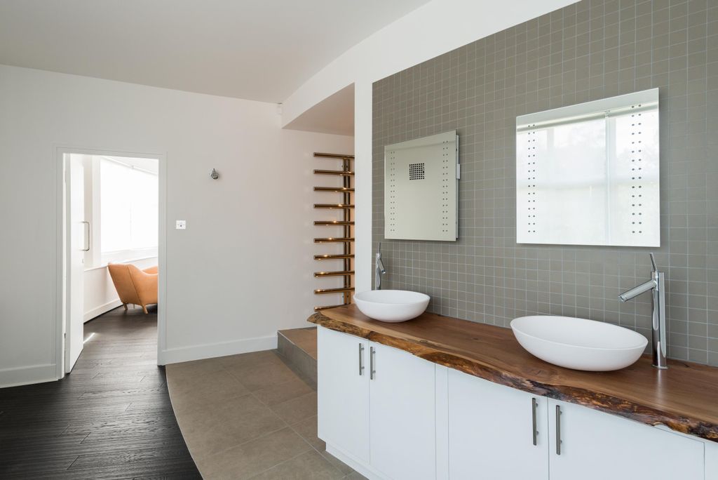 Additional image 24 of 6 bed detached house to rentSt. Anns Hill Road, Chertsey, Surrey KT16