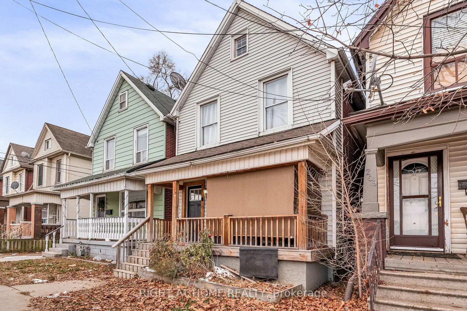 Additional image 4 of 207 Lottridge Street