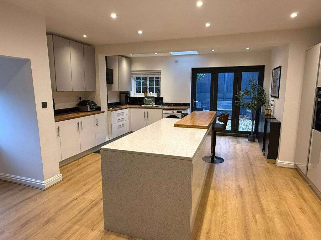 Additional image 7 of Middlemore Road, Northfield, Birmingham, West Midlands, B31